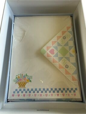 Vintage Sangamon Stationery Set 24 Sheets 13 Envelopes Sealed Floral Hearts